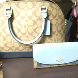 Coach purse and wallet